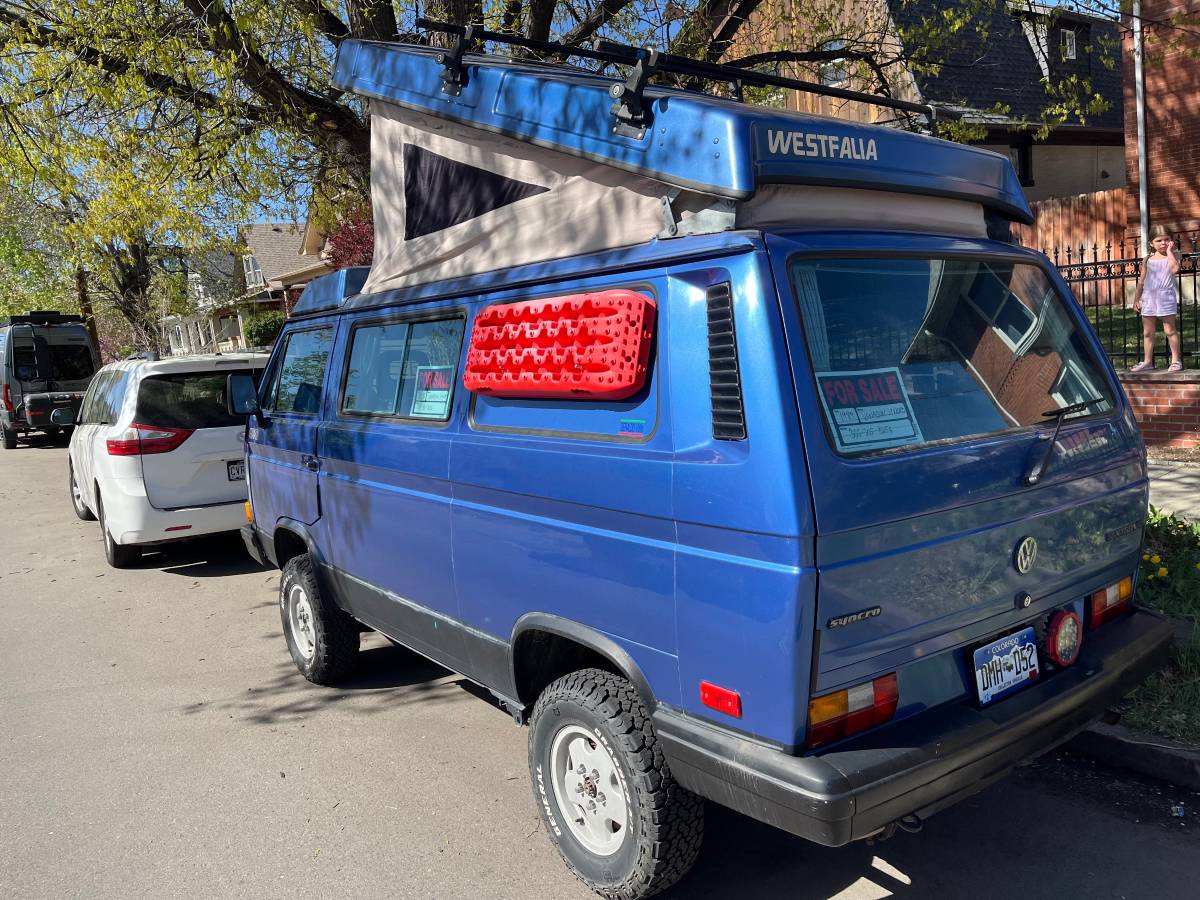 Volkswagen-Vanagon-syncro-1989-3