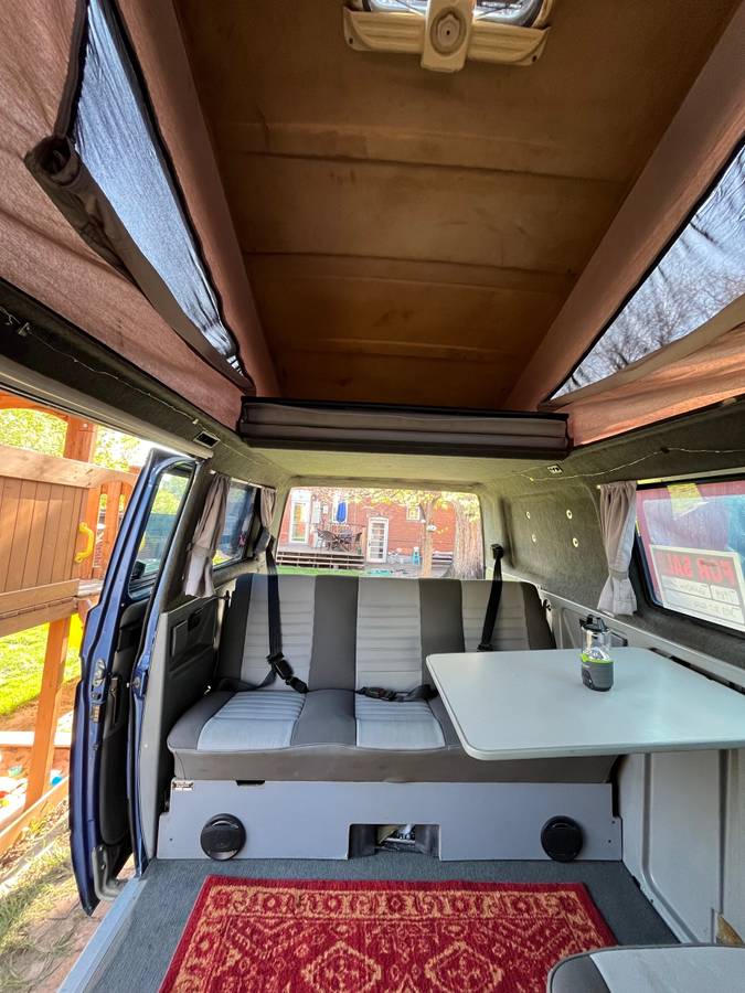 Volkswagen-Vanagon-syncro-1989-6