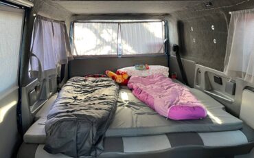 Volkswagen-Vanagon-syncro-1989-7