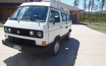 Volkswagen-Vanagon-westfalia-1989-white-2