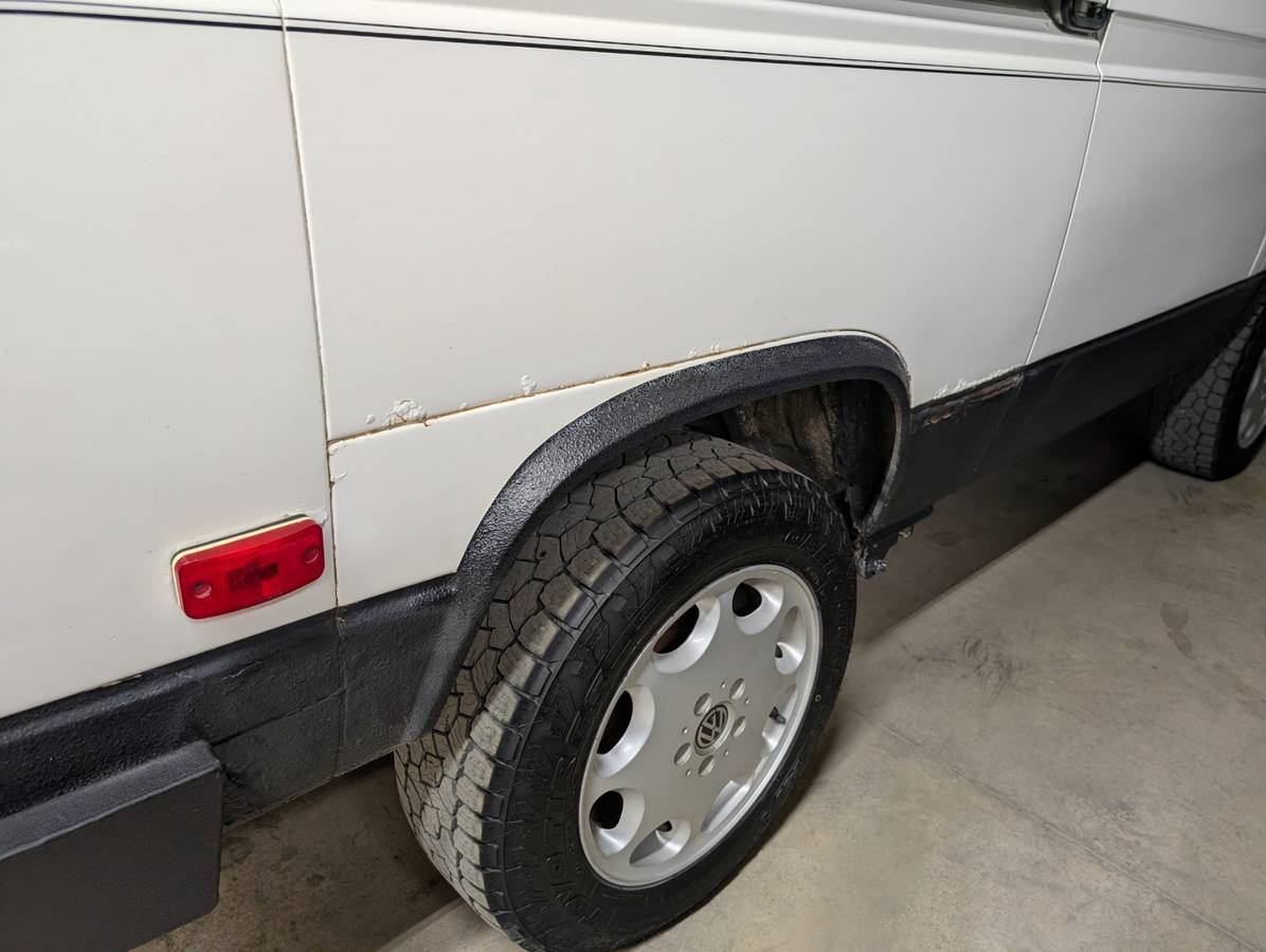Volkswagen-Vanagon-westfalia-1989-white-21