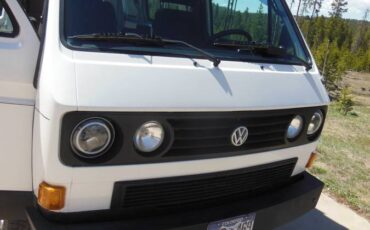 Volkswagen-Vanagon-westfalia-1989-white-3