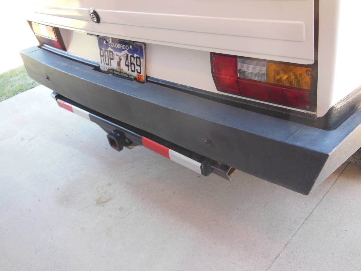 Volkswagen-Vanagon-westfalia-1989-white-4