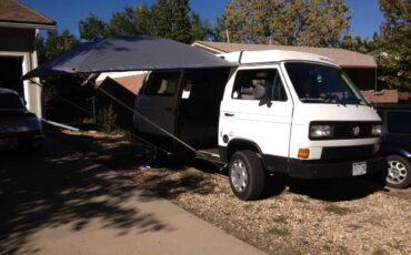 Volkswagen-Vanagon-westfalia-1989-white-5