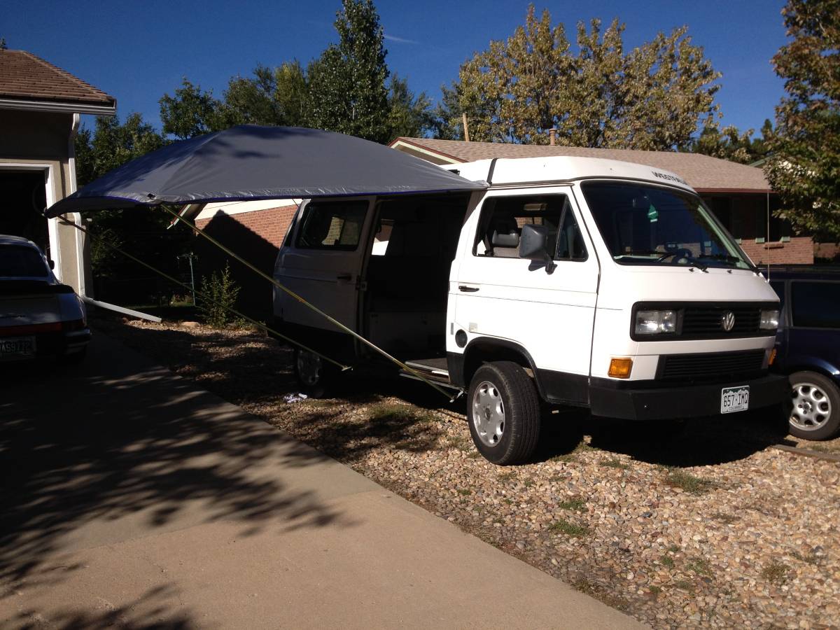Volkswagen-Vanagon-westfalia-1989-white-5