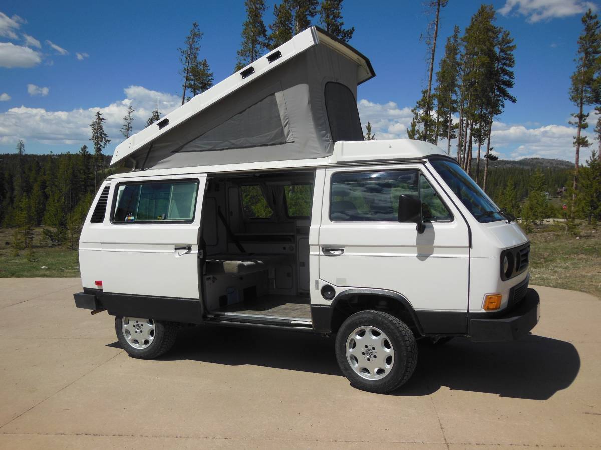 Volkswagen-Vanagon-westfalia-1989-white