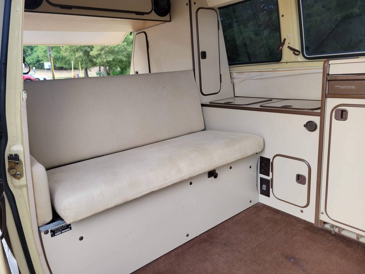 Volkswagen-Vanagon-westfalia-diesel-1982-11