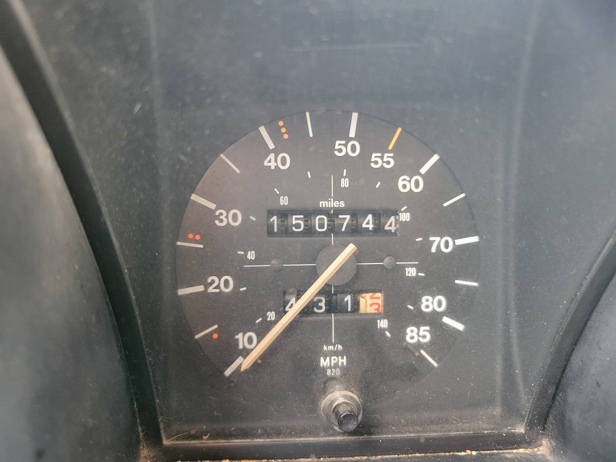 Volkswagen-Vanagon-westfalia-diesel-1982-16