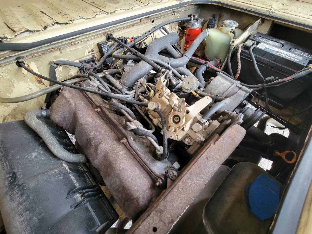Volkswagen-Vanagon-westfalia-diesel-1982-18