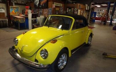 Volkswagen Vw beetle  1979 yellow