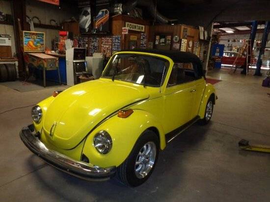 Volkswagen Vw beetle  1979 yellow