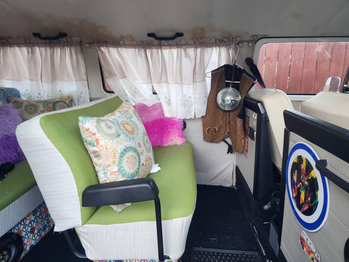 Volkswagen-Vw-bus-1973-10