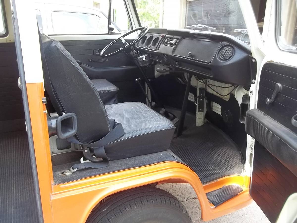 Volkswagen-Vw-bus-1973-orange-6