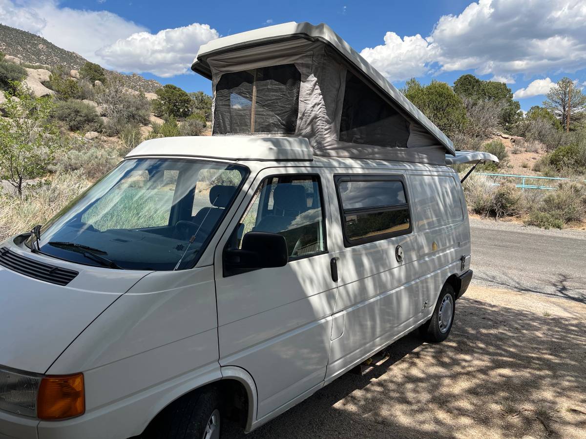 Volkswagen-Vw-eurovan-camper-1995-white-3