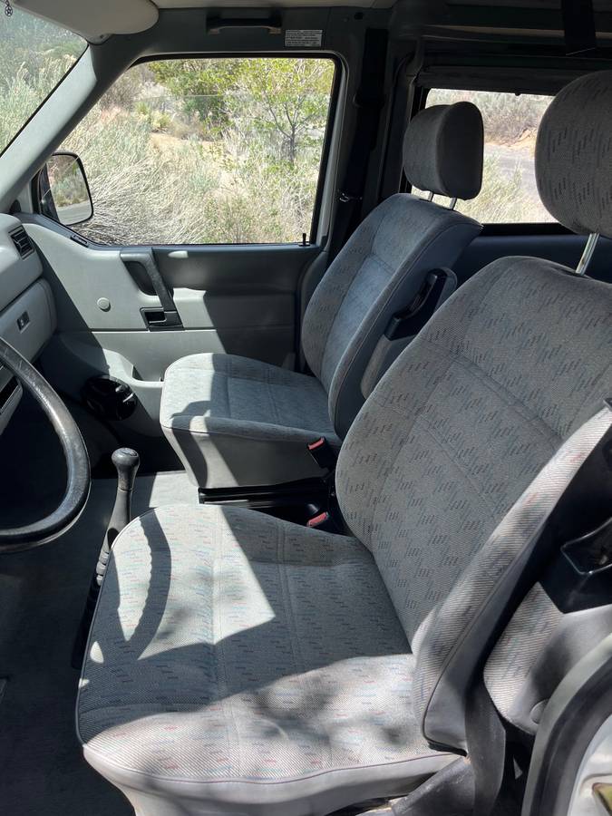 Volkswagen-Vw-eurovan-camper-1995-white-9
