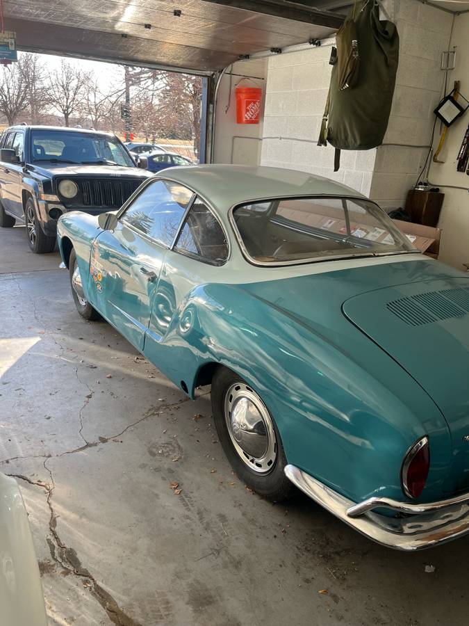 Volkswagen-Vw-karmann-ghia-1964-blue-1