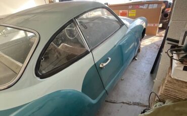 Volkswagen-Vw-karmann-ghia-1964-blue-21