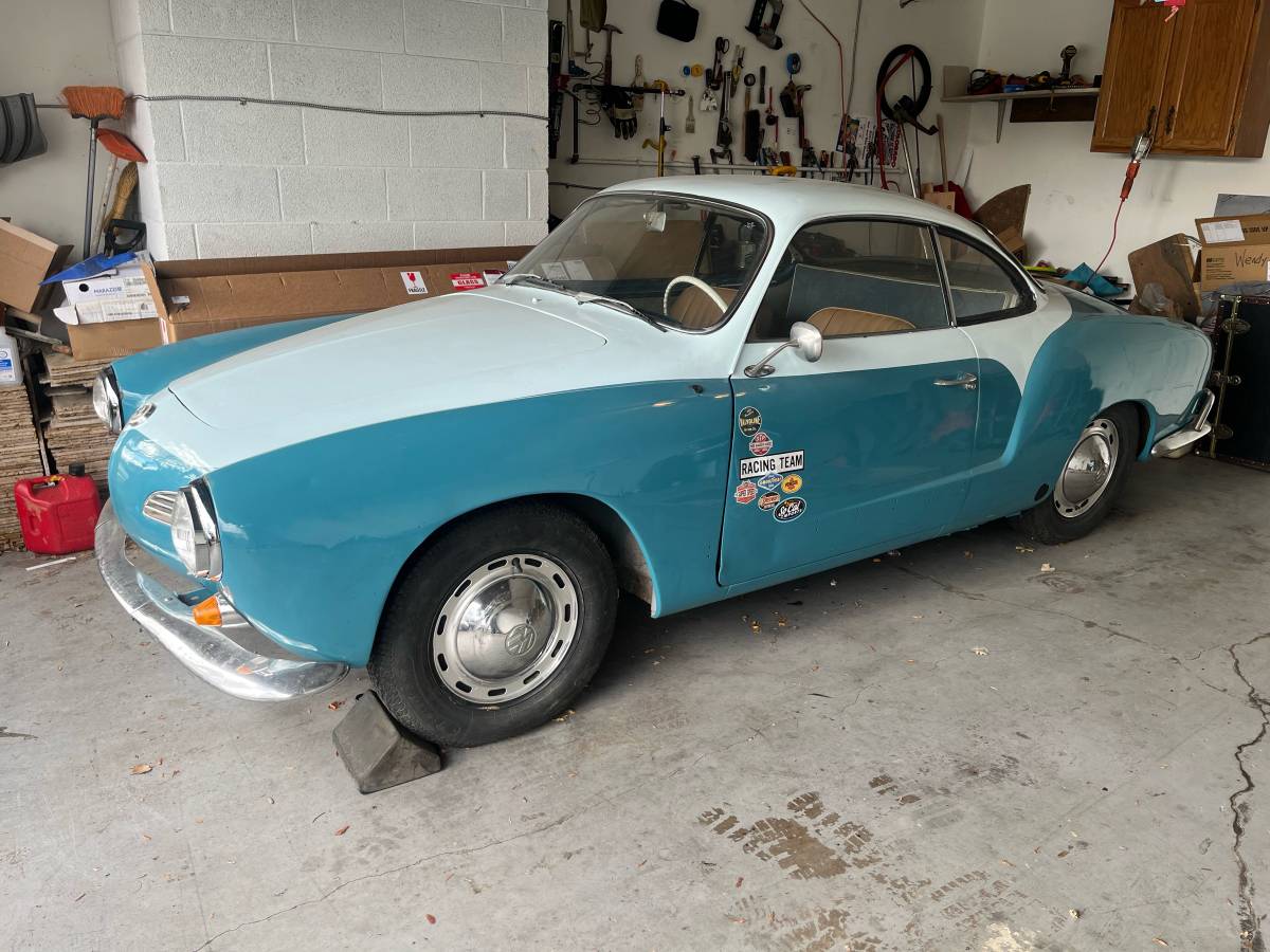 Volkswagen-Vw-karmann-ghia-1964-blue-3