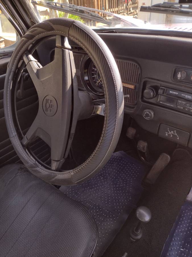 Volkswagen-Vw-super-beetle-1972-purple-12