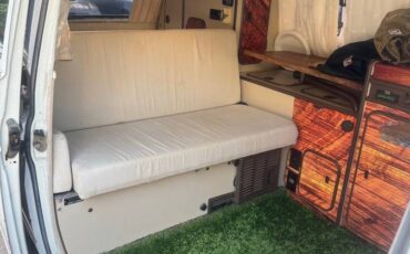 Volkswagen-Vw-vanagon-westfalia-1984-white-17