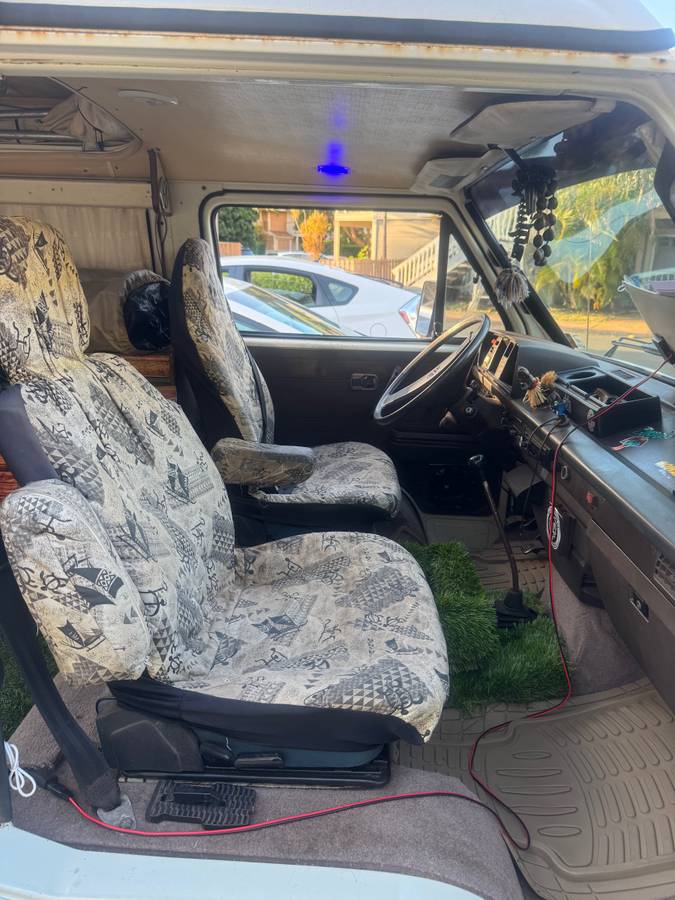 Volkswagen-Vw-vanagon-westfalia-1984-white-18