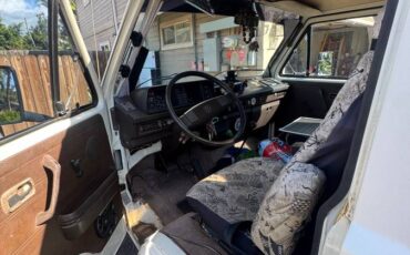 Volkswagen-Vw-vanagon-westfalia-1984-white-6