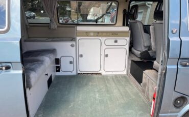 Volkswagen-Vw-vanagon-westfalia-1987-blue-5