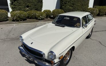 Volvo-1800-ES-1972-Hatchback-1