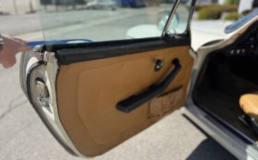 Volvo-1800-ES-1972-Hatchback-21