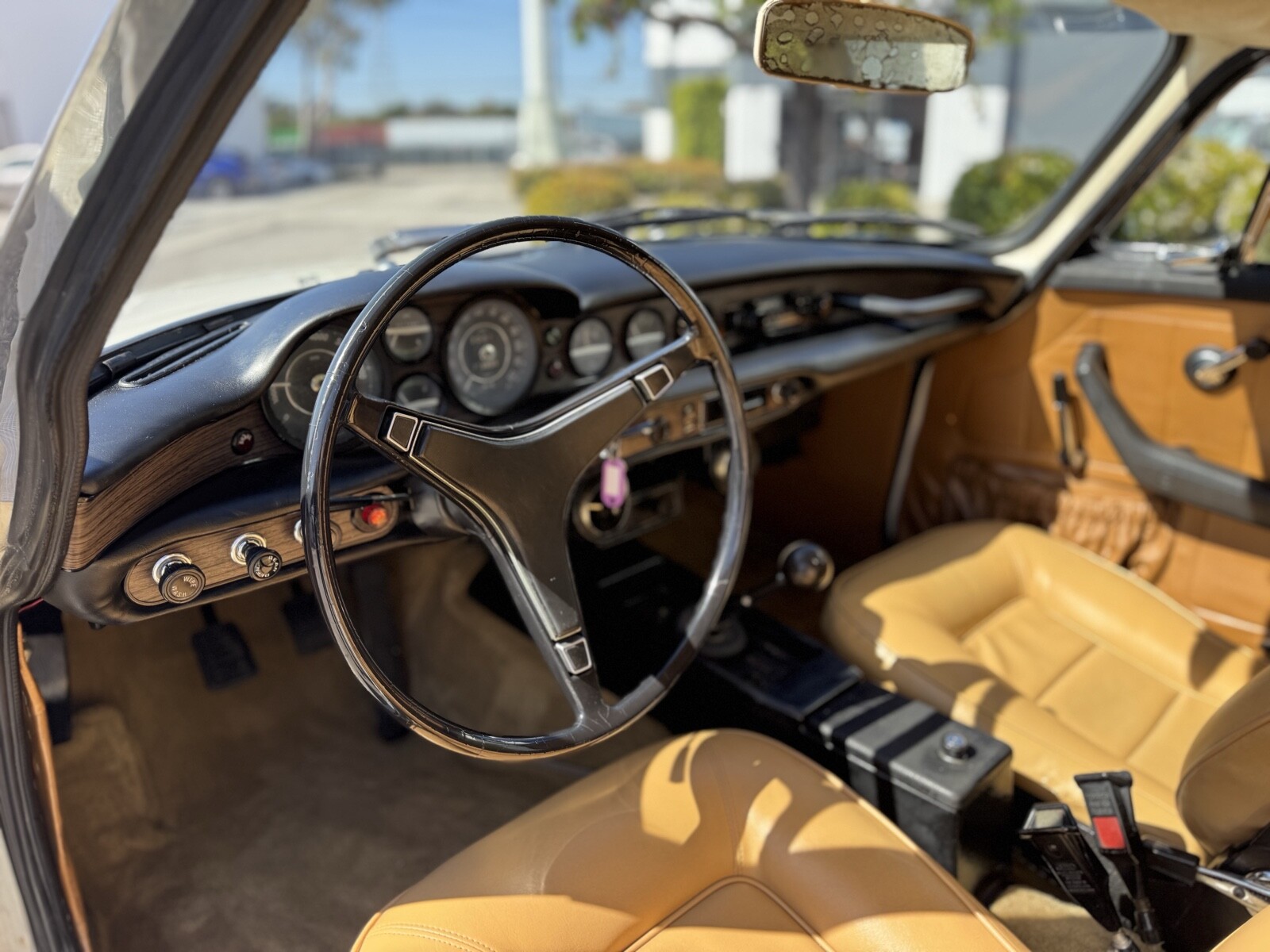 Volvo-1800-ES-1972-Hatchback-22