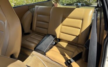Volvo-1800-ES-1972-Hatchback-24