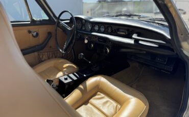 Volvo-1800-ES-1972-Hatchback-28
