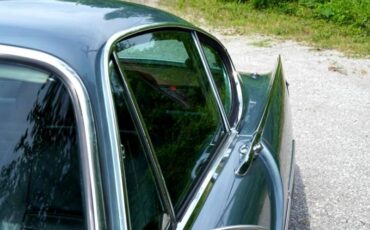 Volvo-P1800-1970-Coupe-15