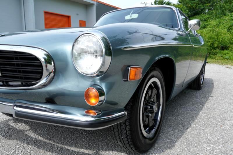 Volvo-P1800-1970-Coupe-18