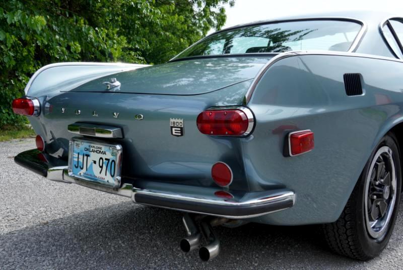 Volvo-P1800-1970-Coupe-21