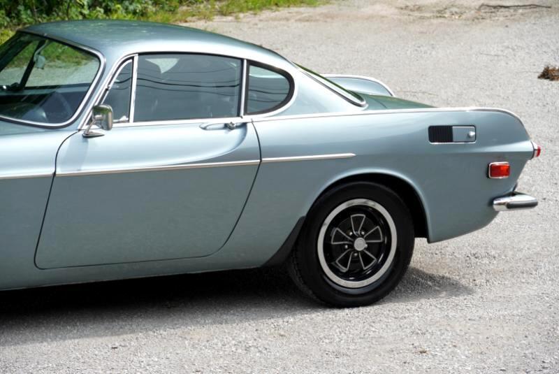 Volvo-P1800-1970-Coupe-37