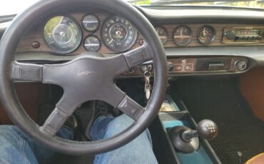 Volvo-P1800-1973-Coupe-13