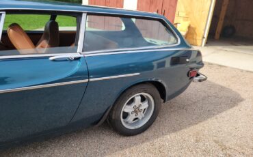 Volvo-P1800-1973-Coupe-4