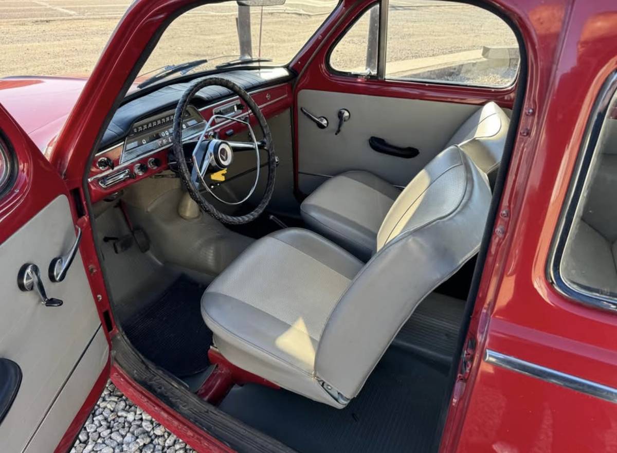 Volvo-Pv544-sport-1963-red-23