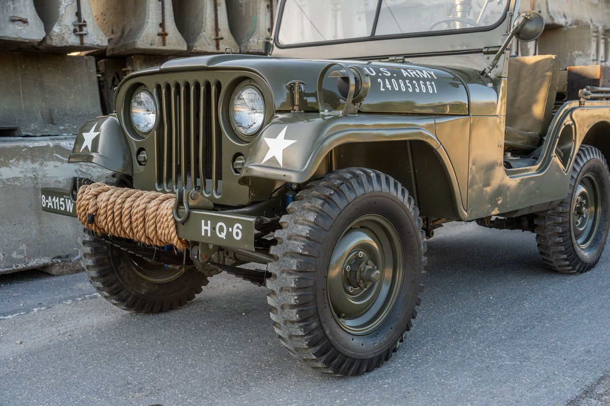 Willys-1954-3