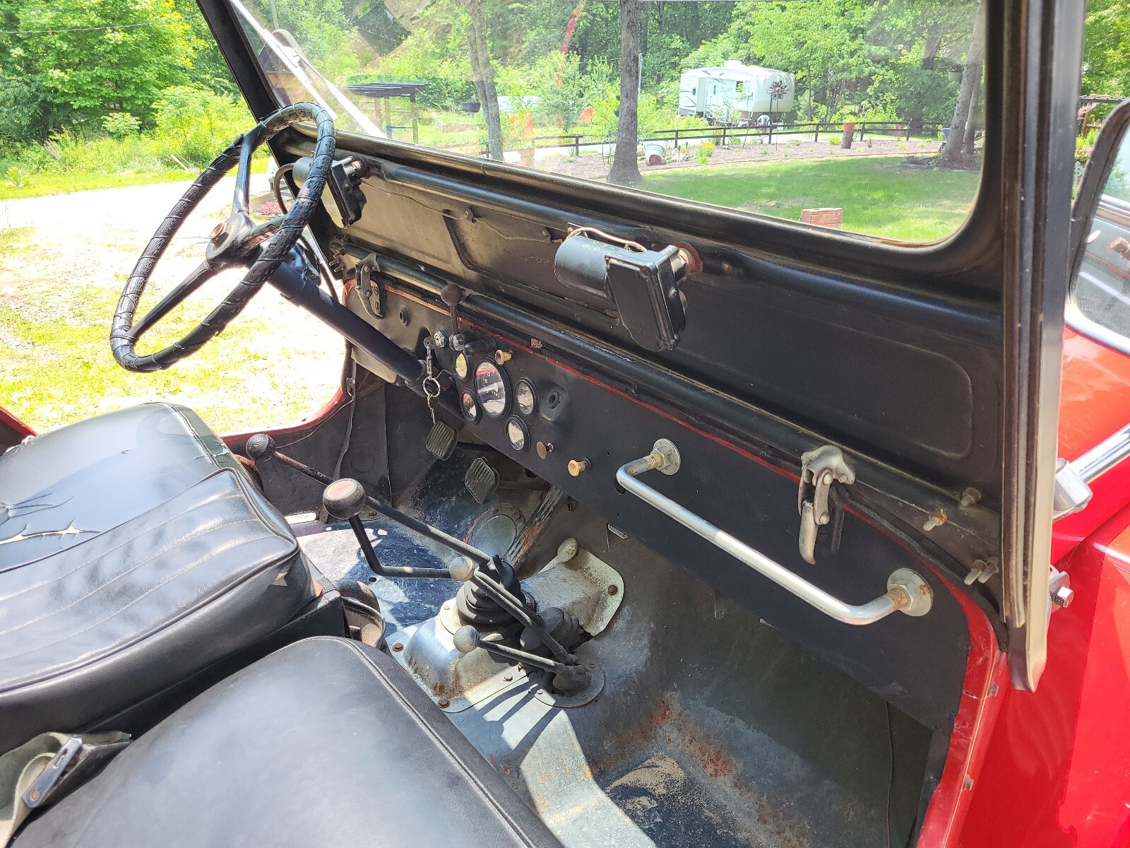 Willys-CJ-2A-1947-SUV-10