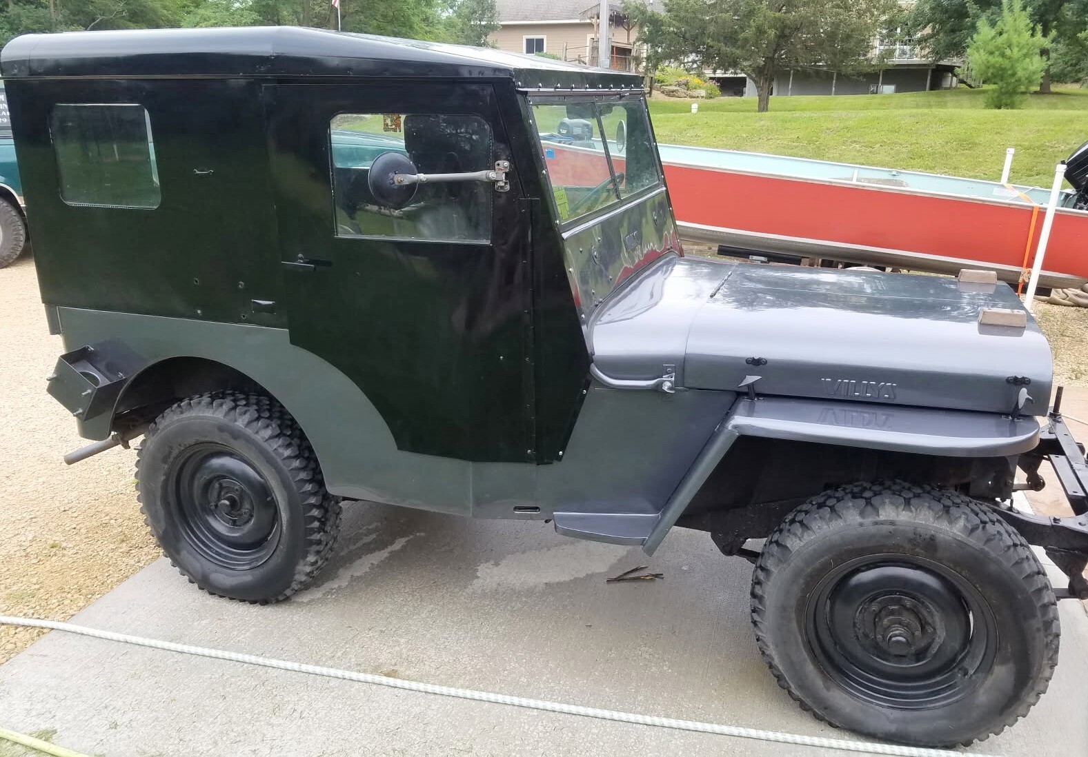 Willys-CJ2A-1946-jeep-2