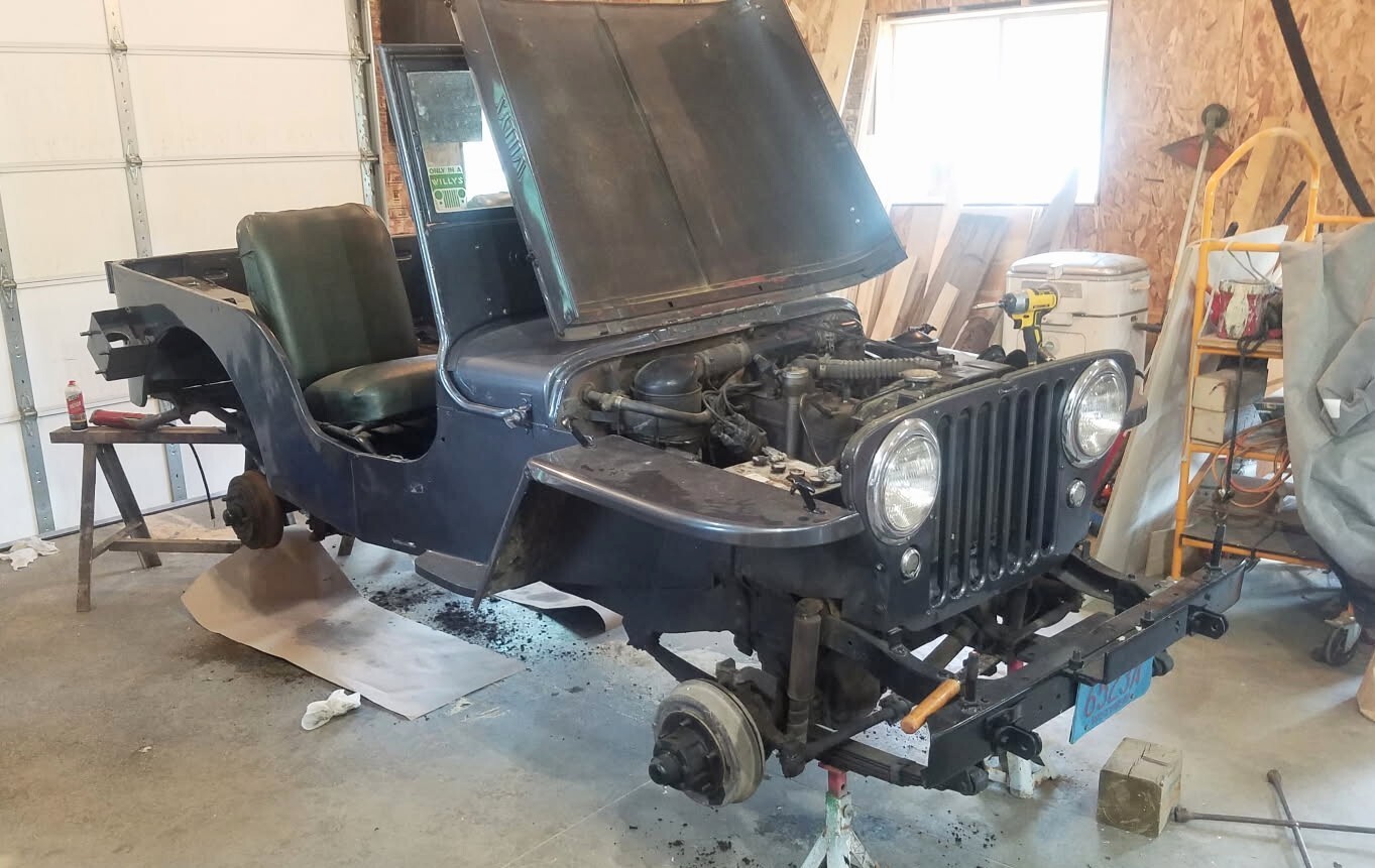 Willys-CJ2A-1946-jeep-4