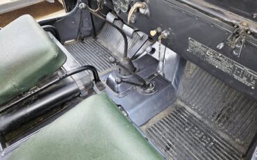 Willys-CJ2A-1946-jeep-6