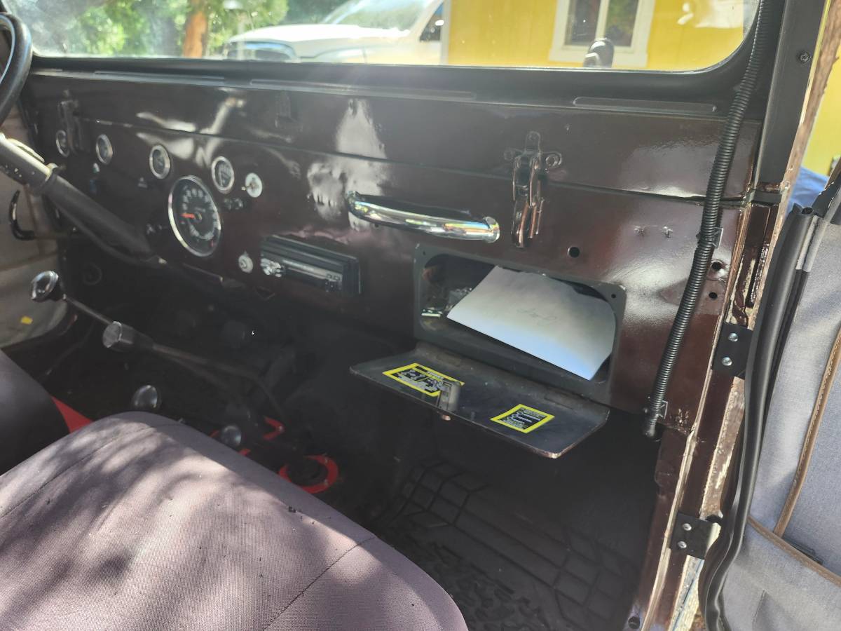 Willys-Cj5-1962-custom-7