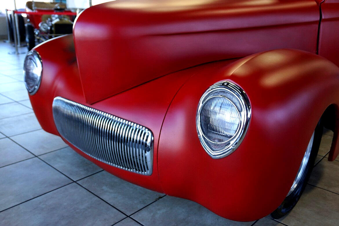 Willys-Coupe-1941-Classic-Car-17