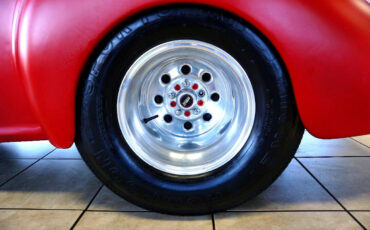 Willys-Coupe-1941-Classic-Car-27