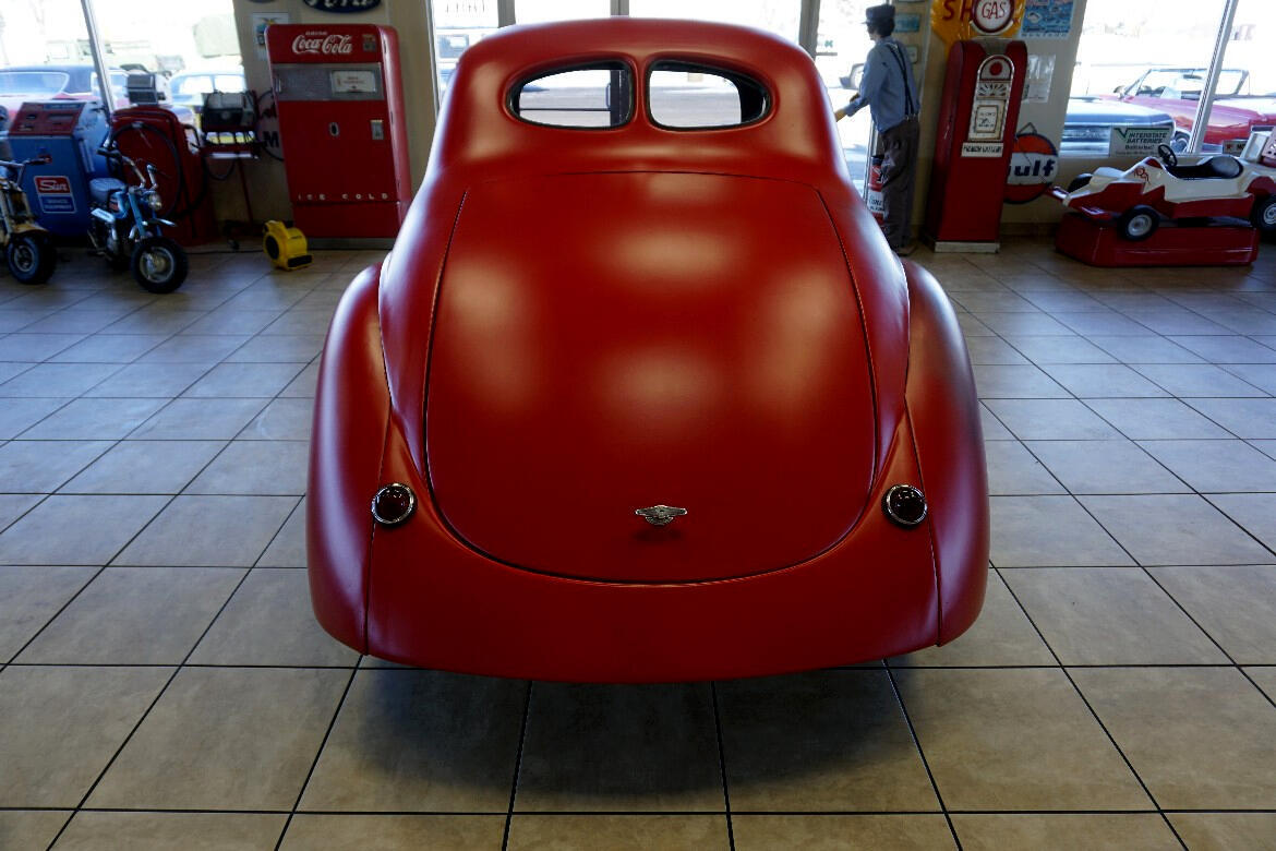Willys-Coupe-1941-Classic-Car-5