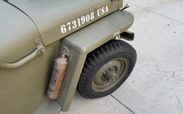 Willys-GPW-1944-Jeep-16