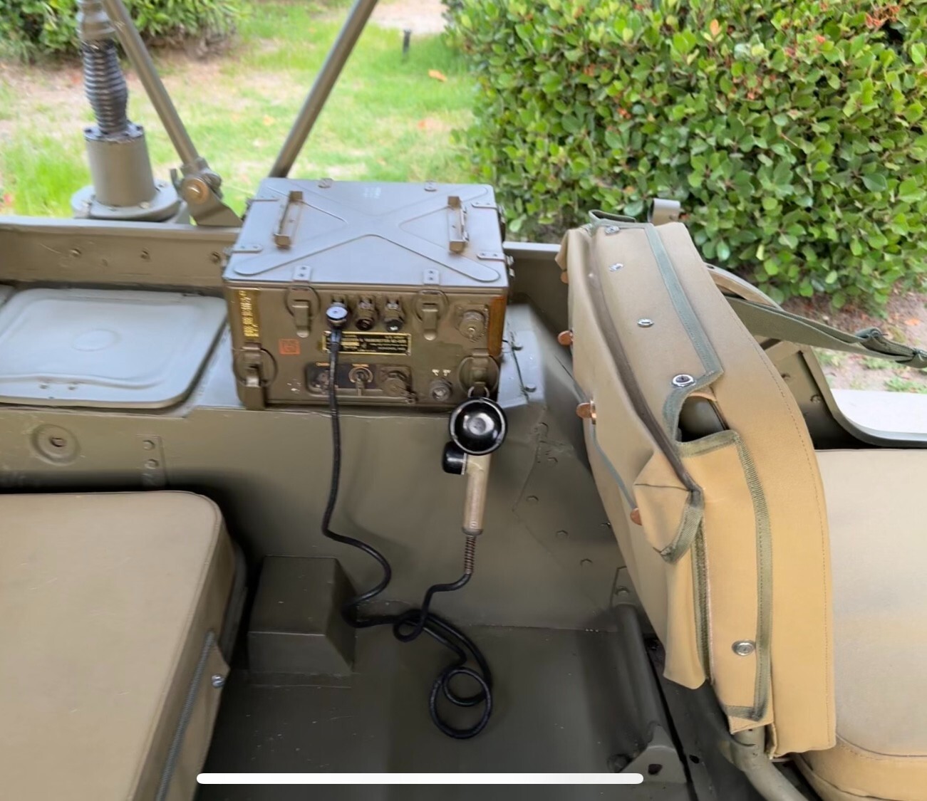 Willys-GPW-1944-Jeep-19